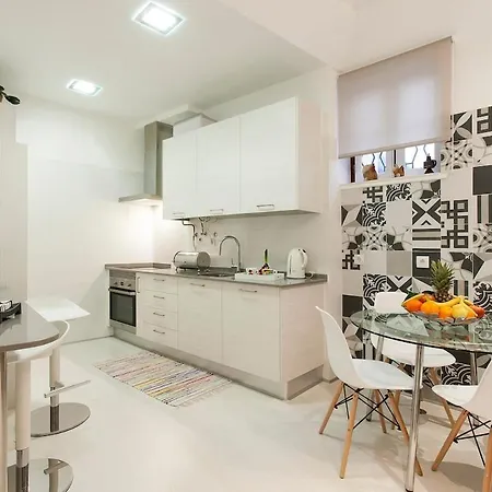 شقة Ginjinha House - 4 In Bairro Alto By Lisbeyond